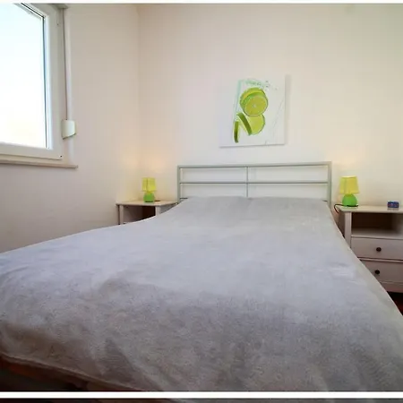Marit Apartment *